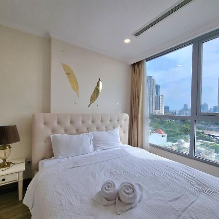 Enay Apartment - Vinhomes Central Park - Landmark Ho Či Minovo Město Exteriér fotografie